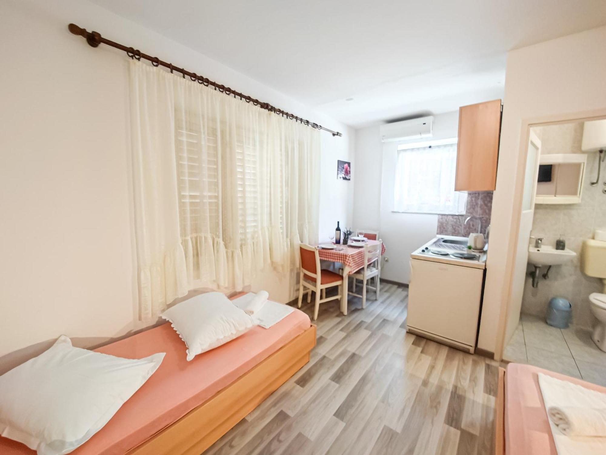 Apartman Biljana Makarska Zewnętrze zdjęcie
