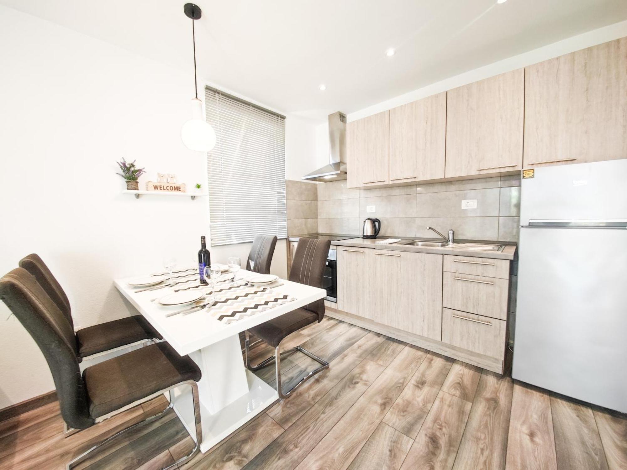 Apartman Biljana Makarska Zewnętrze zdjęcie